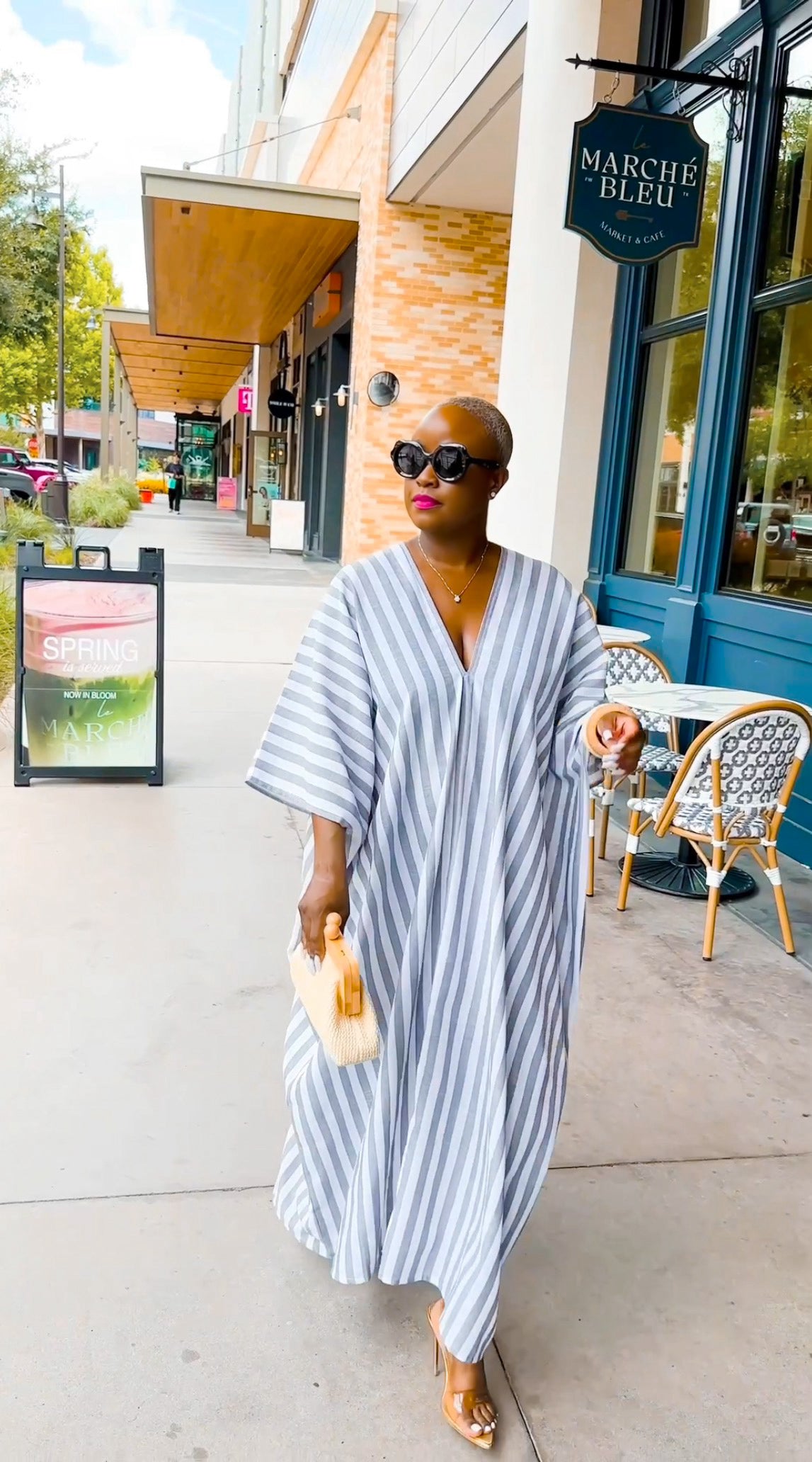 Seaside Socialite Clutch—Will Ship The Week Of 6/29/26