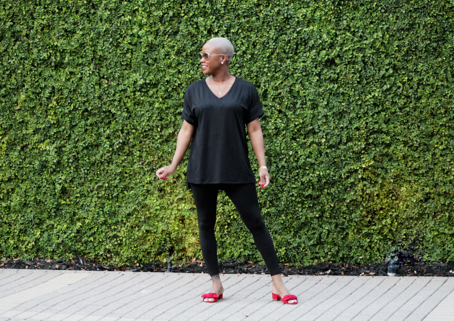 PLUS SIZE--Black Short Sleeve V-Neck Pants Set