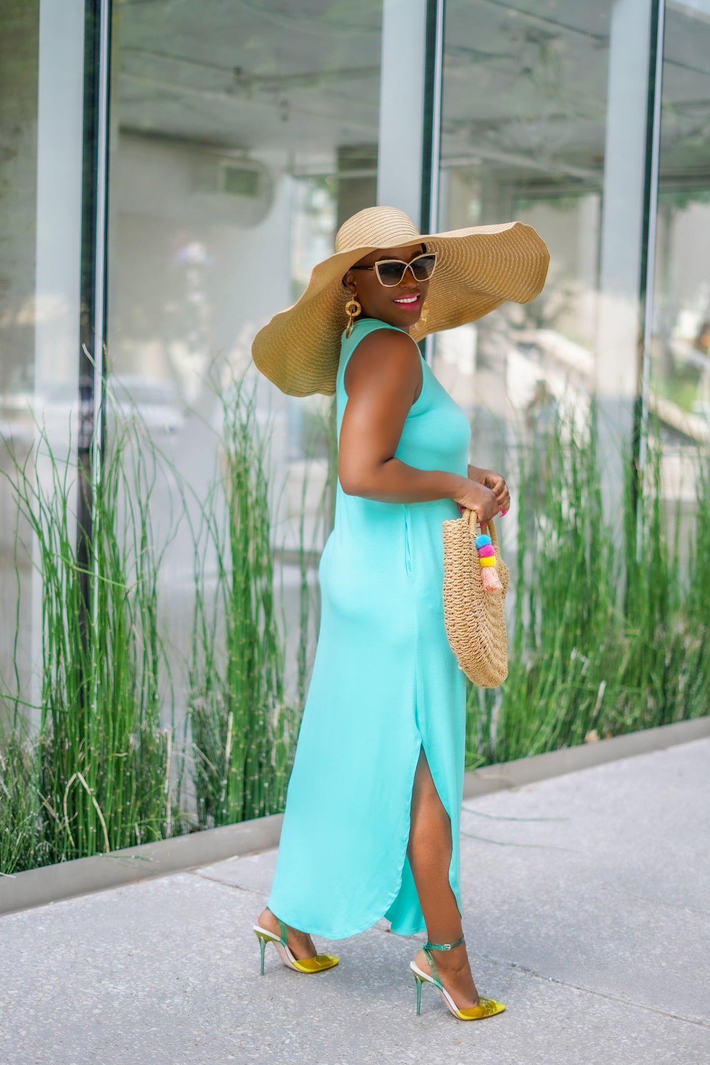 Classy Casual Sleeveless Maxi Dress (Mint)