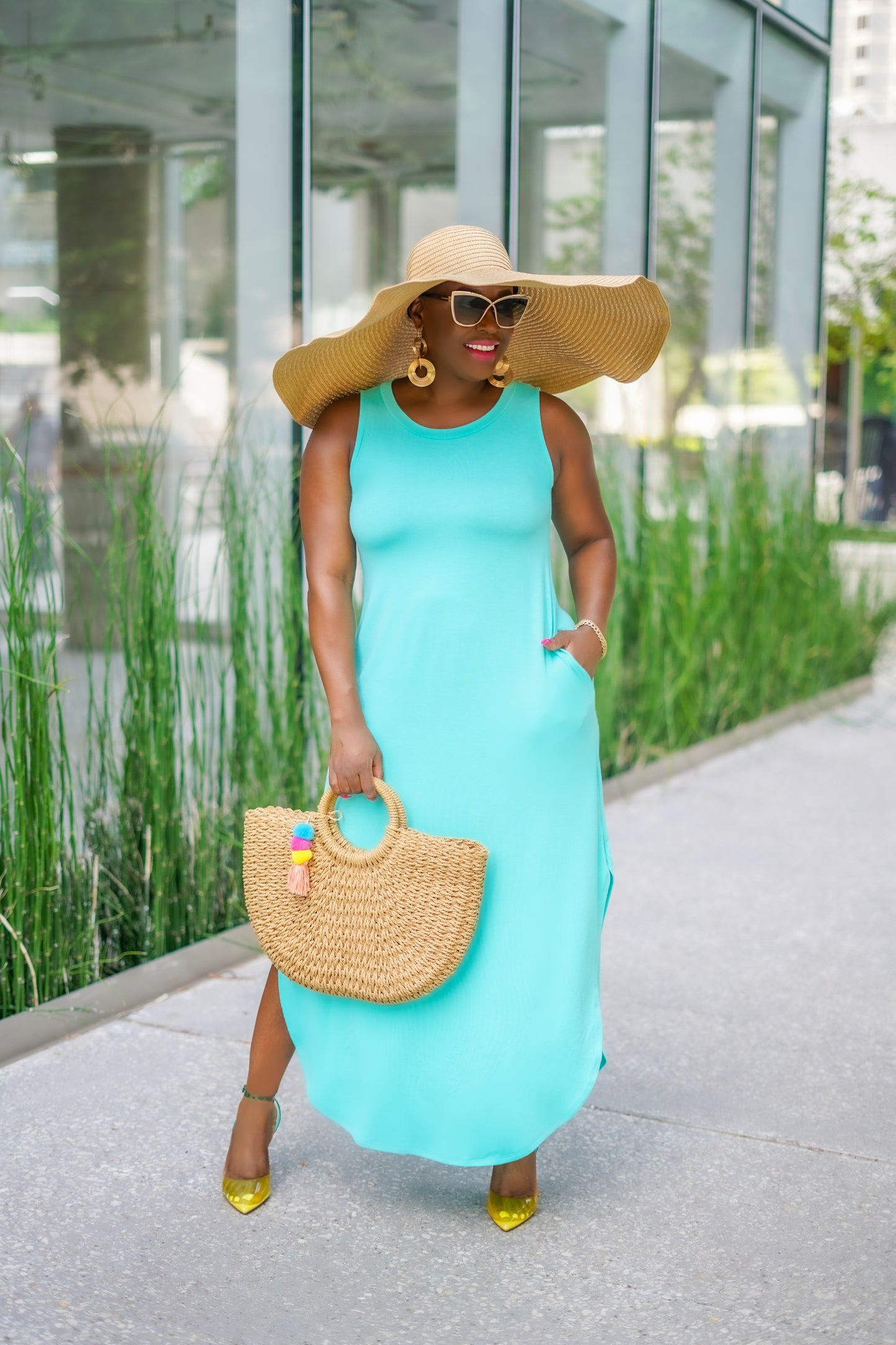 Classy Casual Sleeveless Maxi Dress (Mint)