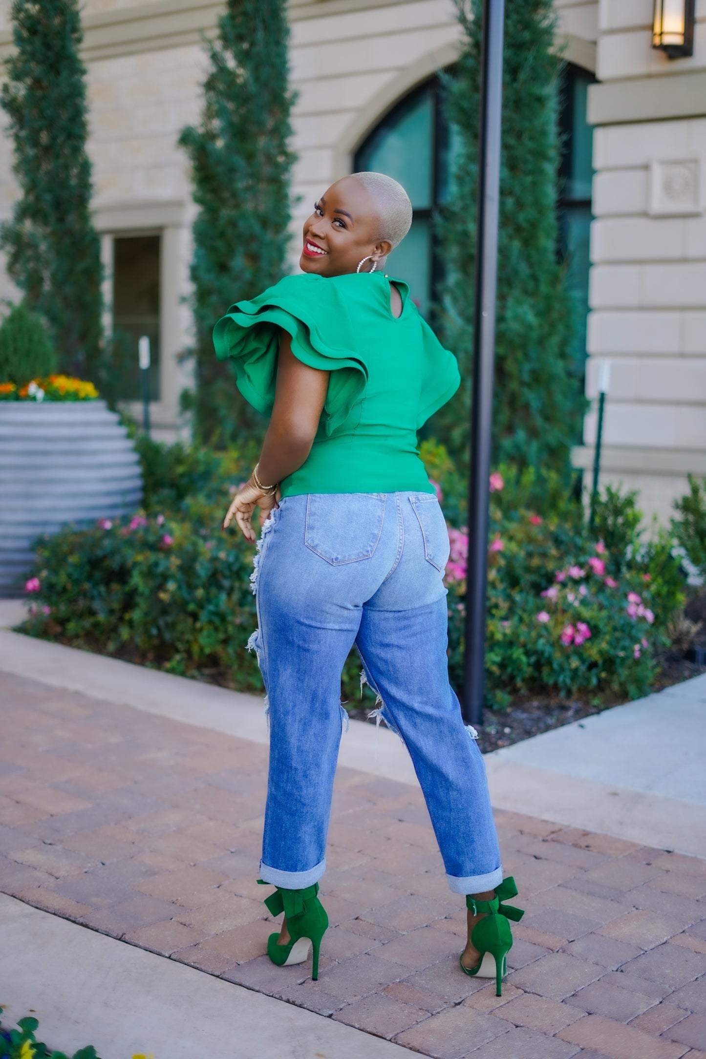 PLUS SIZE--Butterfly Ruffled Sleeve Top (Green)