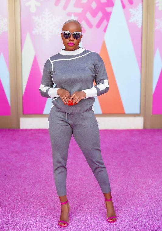 Color Block Sweater Set (Light Grey)--Will Ship The Week Of 1/19/26