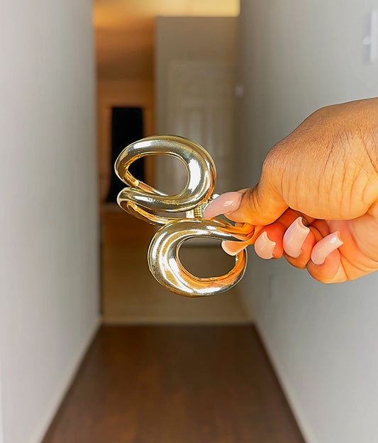 Sculpted Gold Cuff—Will Ship The Week Of 2/9/26