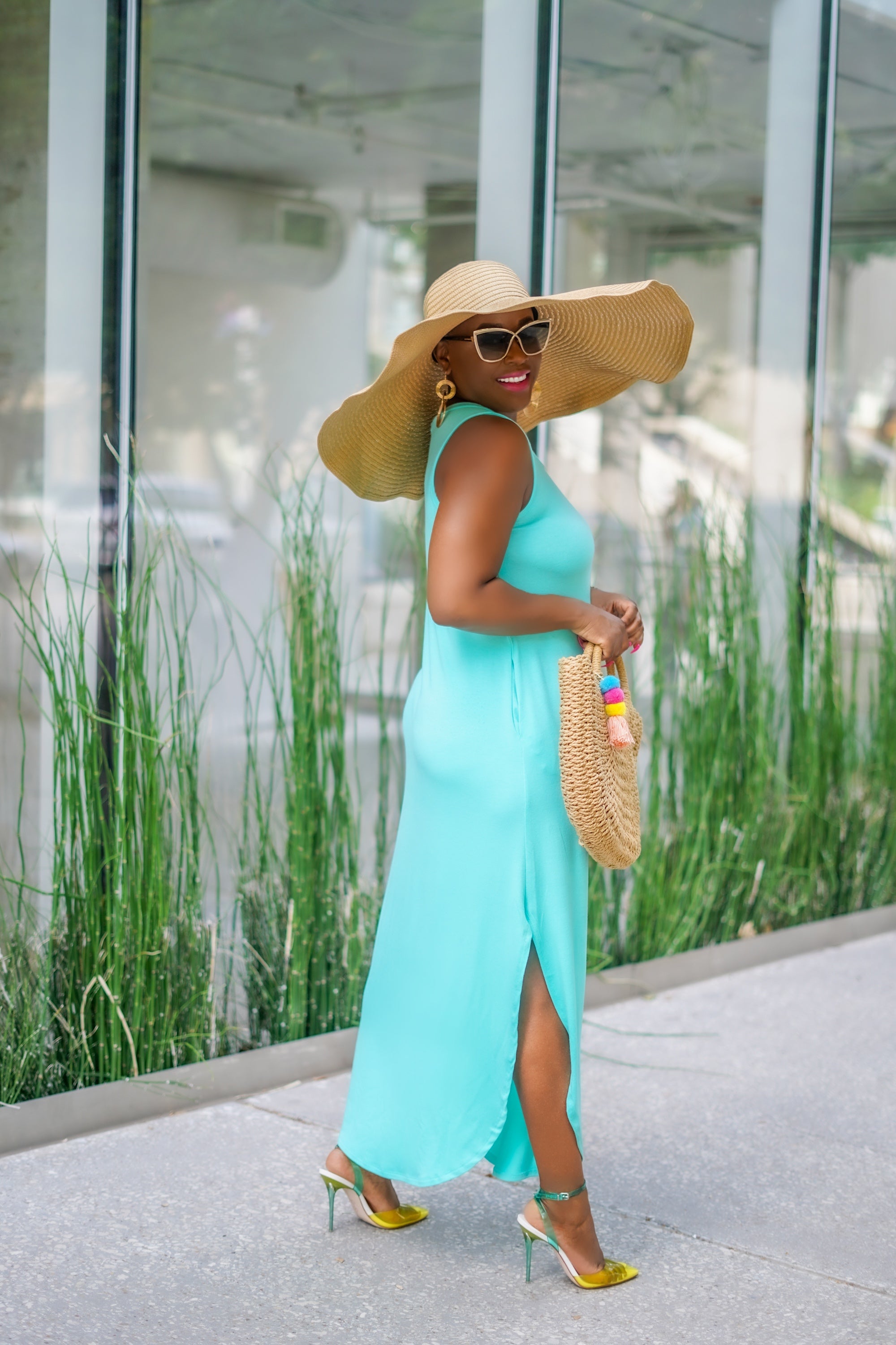 PLUS SIZE--Classy Casual Sleeveless Maxi Dress (Mint)
