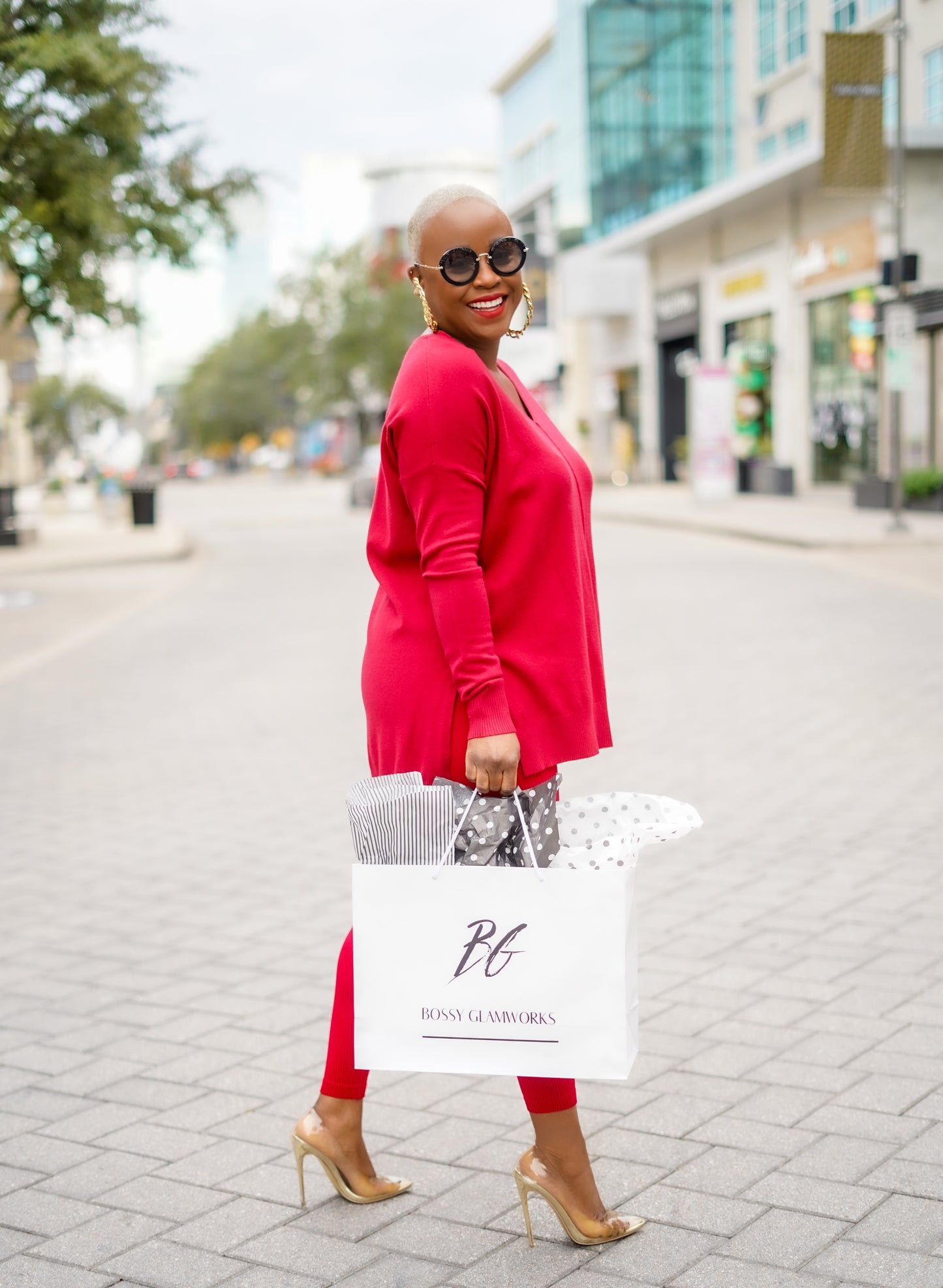 Saturday Morning V-Neck Center Seam Sweater Set (Holiday Red)